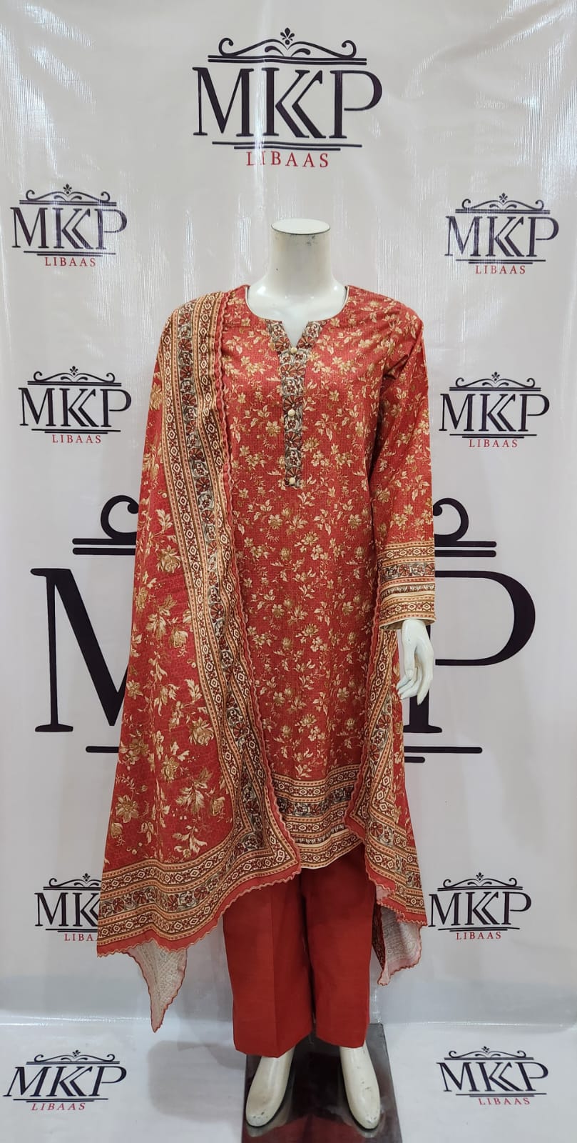 TT-W49 - Printed Khaddar - 3 Piece